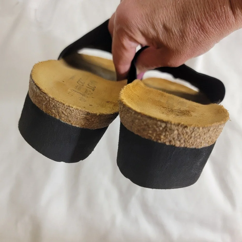 Naot Alana Black Stretch Slide Sandals Women 40 US 9 Platform Cork Footbed